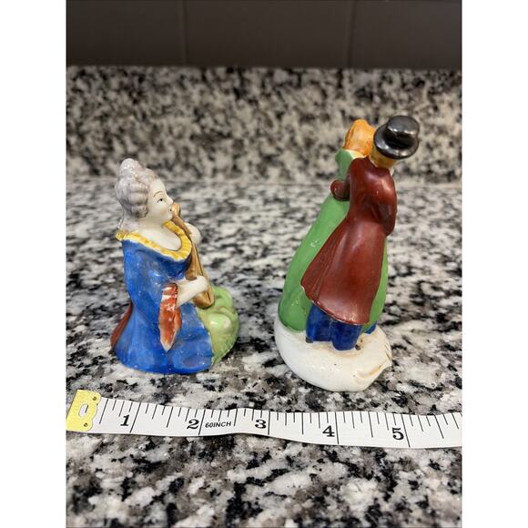 Lot Of 2 Vtg Occupied Japan (1945-1952) Figurines Porcelain Couple Mandolin - Picture 5 of 7
